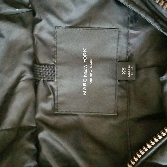 Women's jacket - Picture 4 of 9